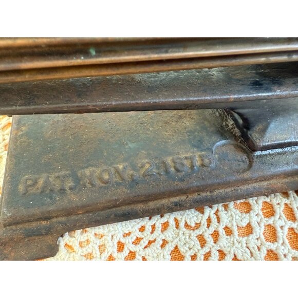 Antique 1800s' Eagle Hand Crank Fluting Iron Pleating Press Primitive - Picture 12 of 13